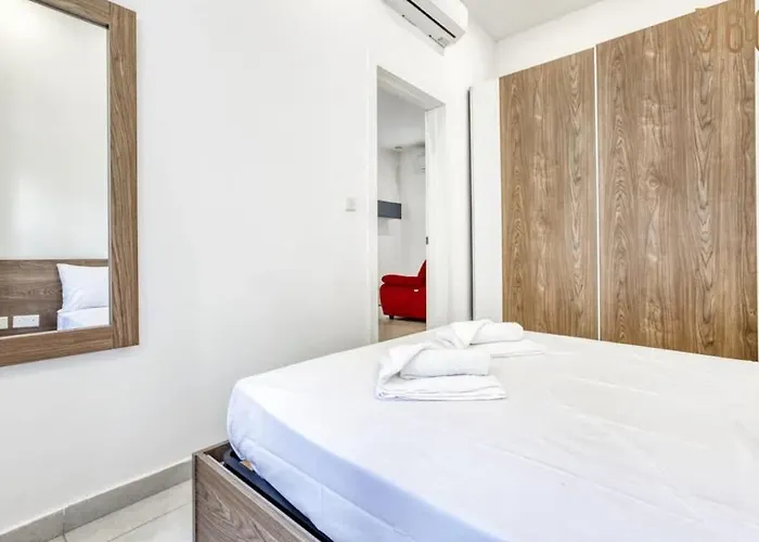 Fiftynine Charming In The Heart Of Appartamento Floriana